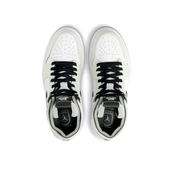 Wmns Air Jordan 1 High Zoom Comfort ‘Light Bone’