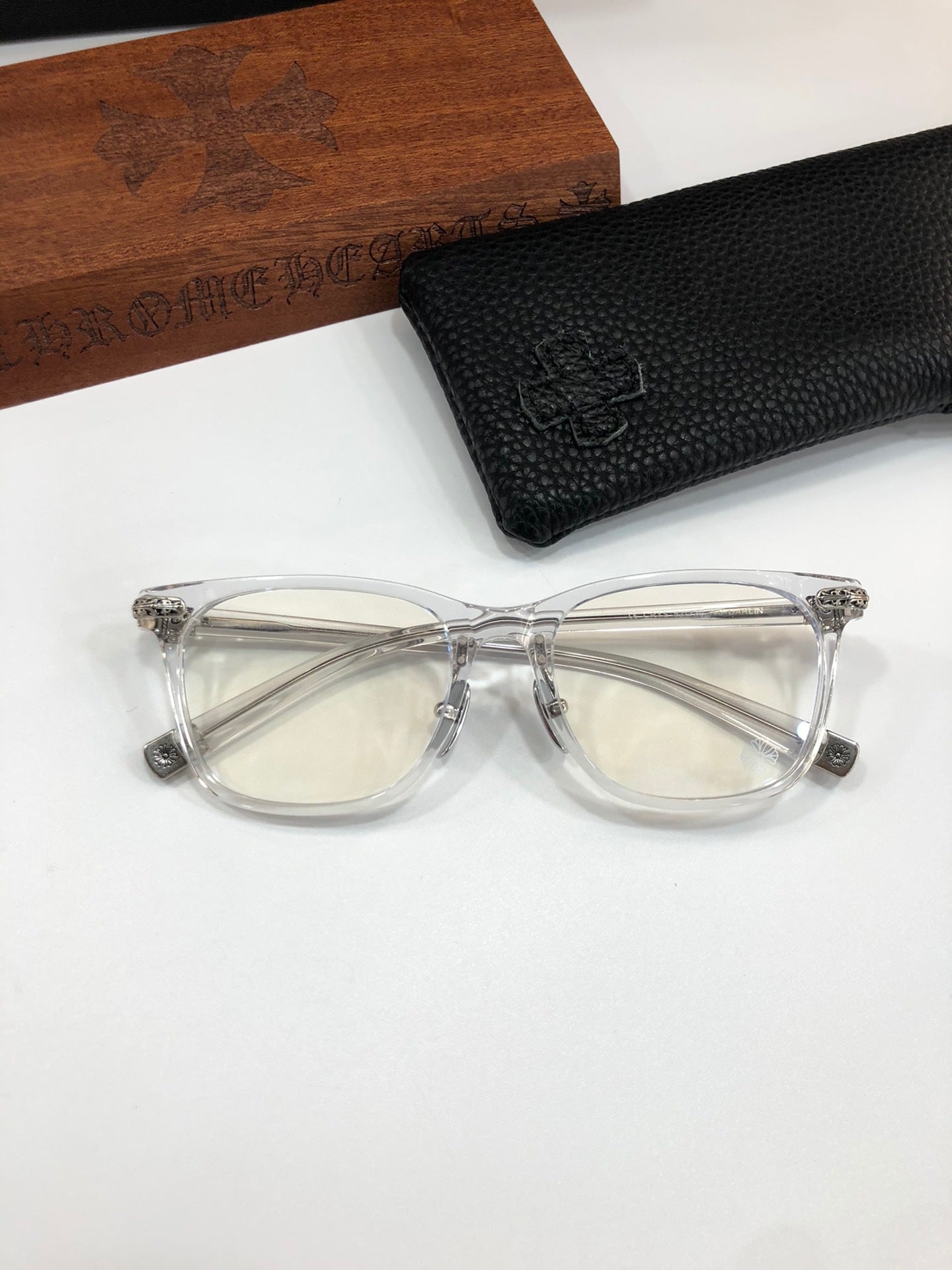CHROME HEARTS DARLIN’ Greenish Shade Glasses